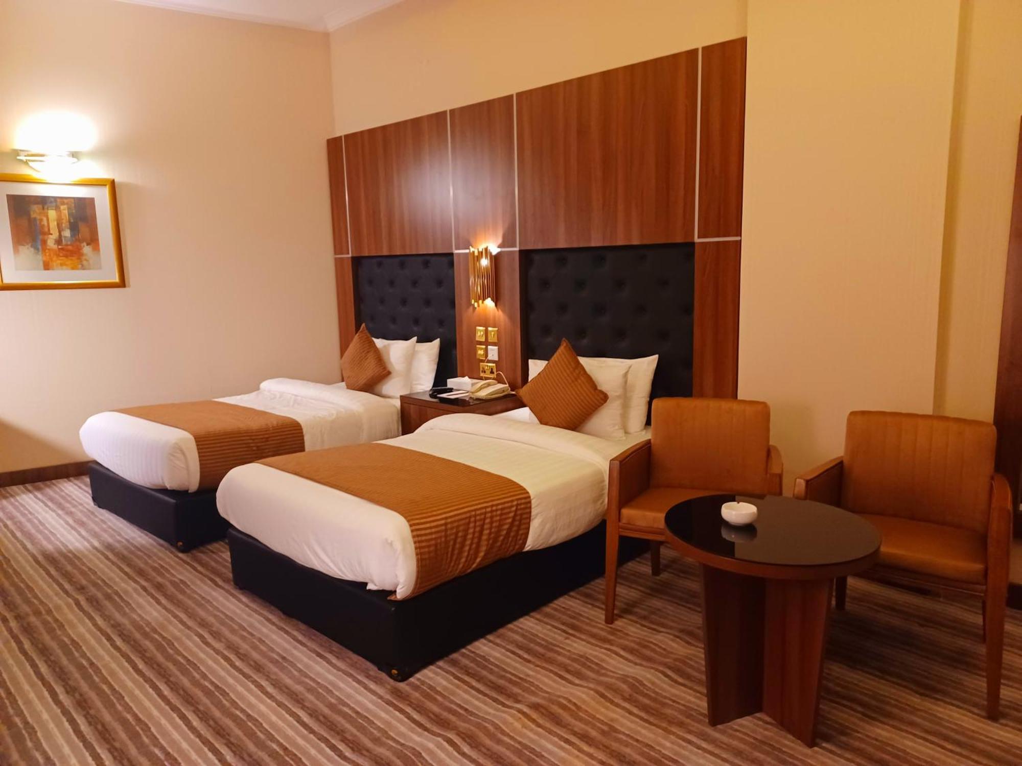Royal Qatar Hotel Doha Bagian luar foto