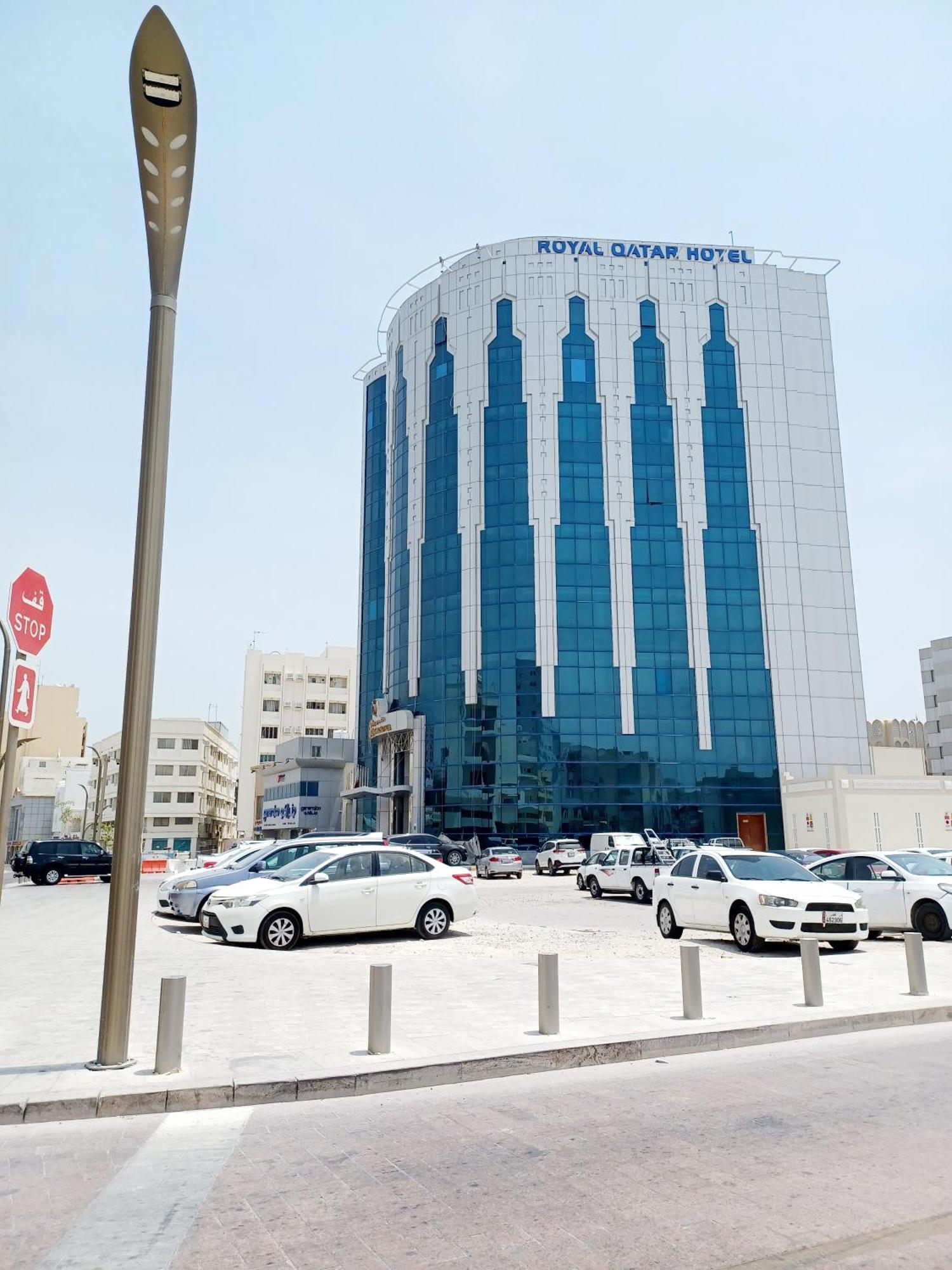 Royal Qatar Hotel Doha Bagian luar foto